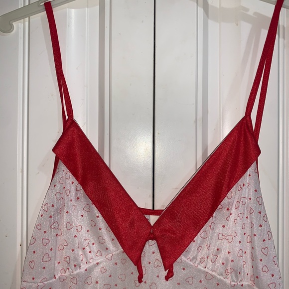 Vintage Nightgown - Picture 2 of 5